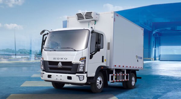 Howo Refrigerator Cargo Truck