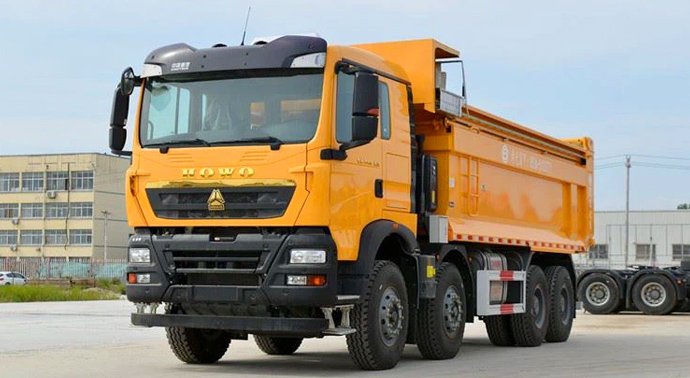 Howo-TX7-8X4-Dump-Truck-7